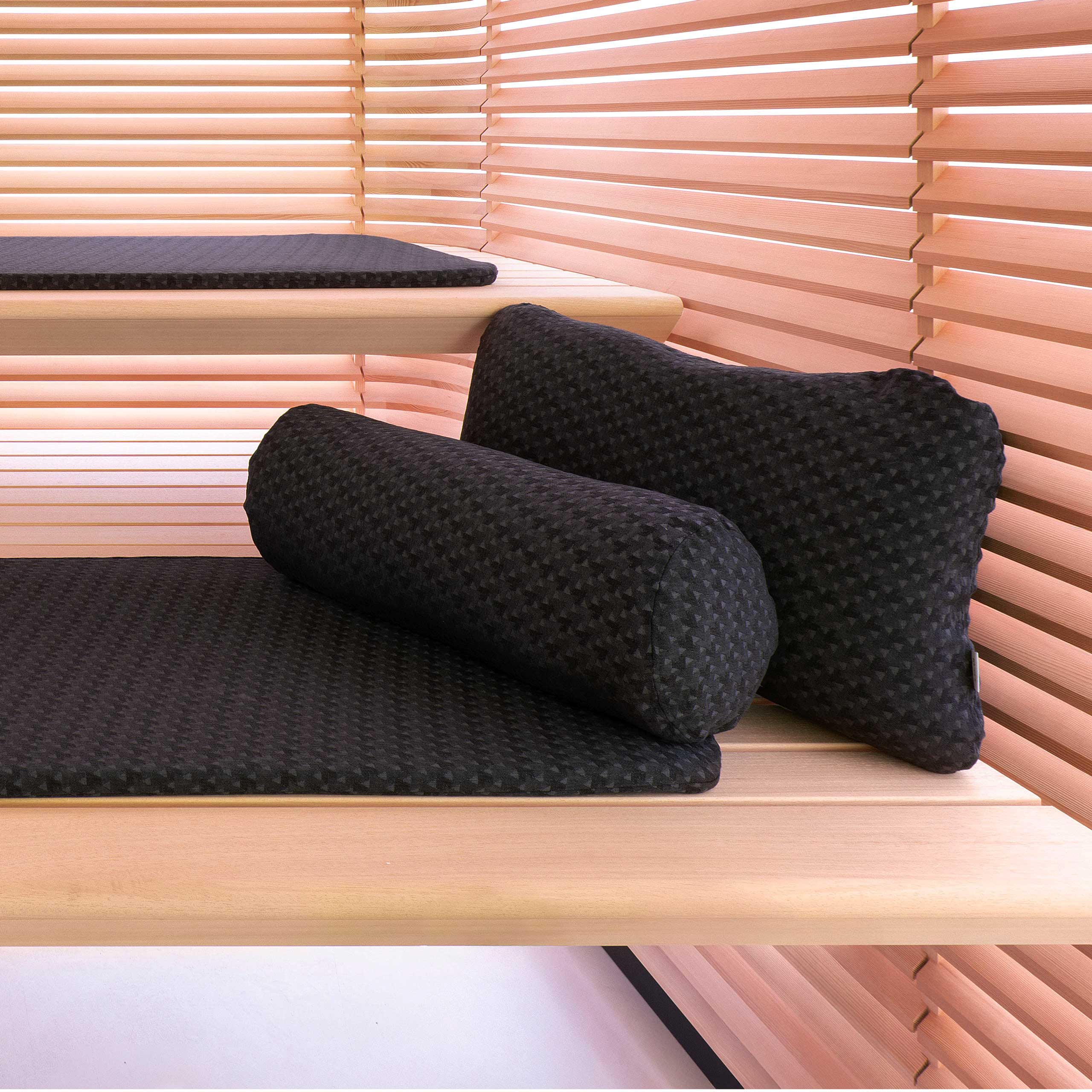 Saunanackenrolle MOLLIS® mit Bezug – NOOA Anthrazit